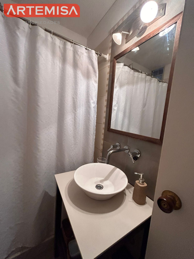 Apartamento ID.623 - Venta de apartamento de dos dormitorios en Playa Mansa, Punta del Este, Uruguay 