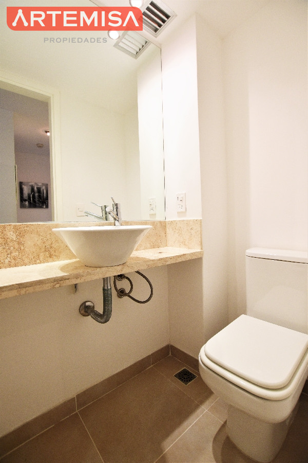 Apartamento ID.633 - Venta de Apartamento, 2 dormitorios. Punta Ballena, Punta del Este. 