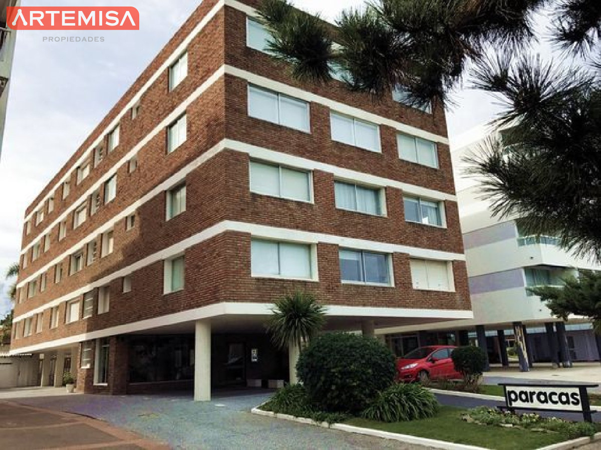 Apartamento ID.661 - Venta de Apartamento 1 dormitorio en Playa Mansa, Punta del Este.