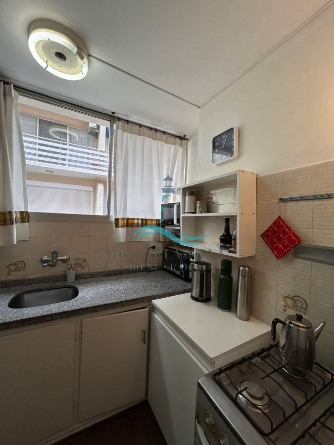 Apartamento ID.426/Venta-de-apartamento-de-dos-dormitorios-en-Playa-Mansa,-Punta-del-Este,-Uruguay- - Venta de apartamento de dos dormitorios en Playa Mansa, Punta del Este, Uruguay 
