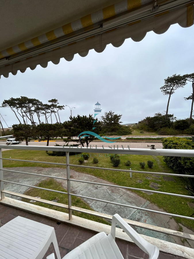 Apartamento ID.426/Venta-de-apartamento-de-dos-dormitorios-en-Playa-Mansa,-Punta-del-Este,-Uruguay- - Venta de apartamento de dos dormitorios en Playa Mansa, Punta del Este, Uruguay 