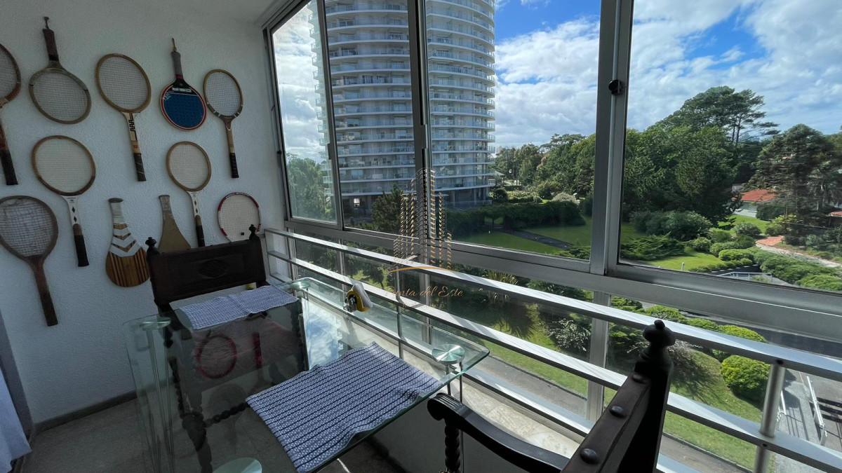 Apartamento ID.455 - Venta de apartamento de 1 dormitorio en Playa Mansa, Punta del Este