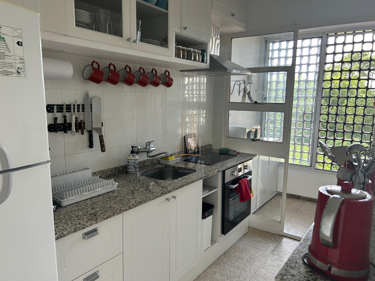Apartamento ID.455 - Venta de apartamento de 1 dormitorio en Playa Mansa, Punta del Este