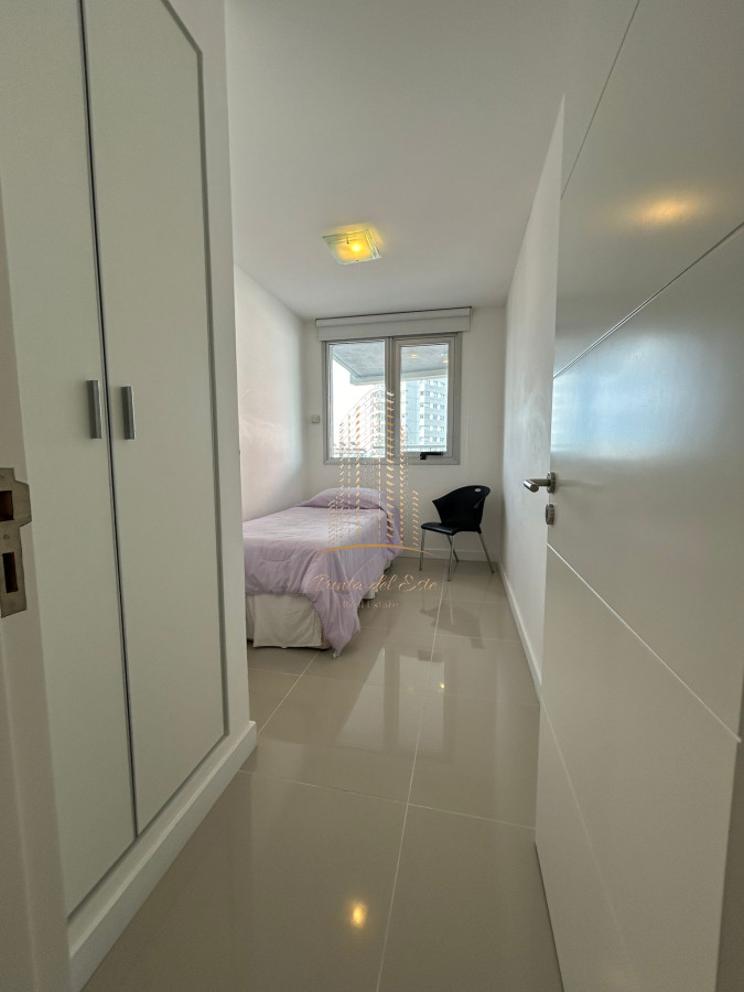 Apartamento ID.596 - Apartamento en venta y alquiler temporal en Punta del Este