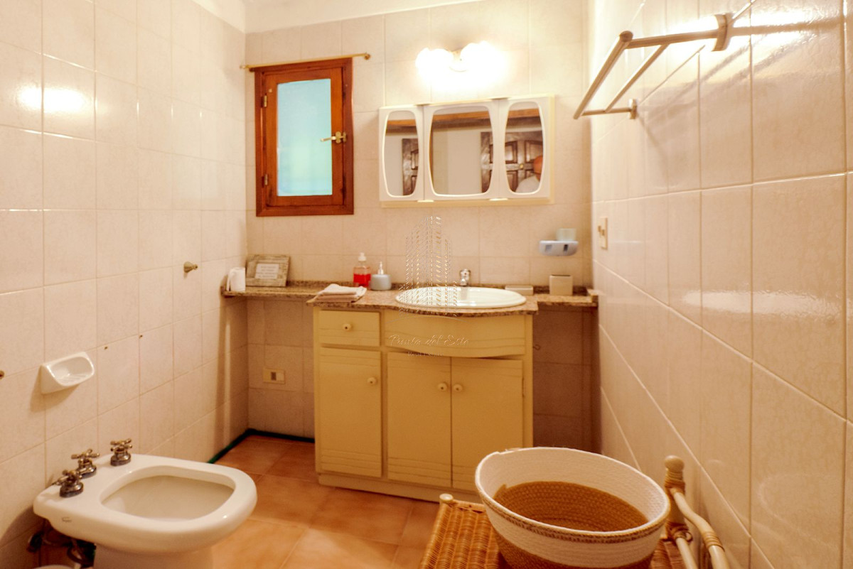 Casa ID.751 - CASA EN ALQUILER ANUAL EN PUNTA DEL ESTE