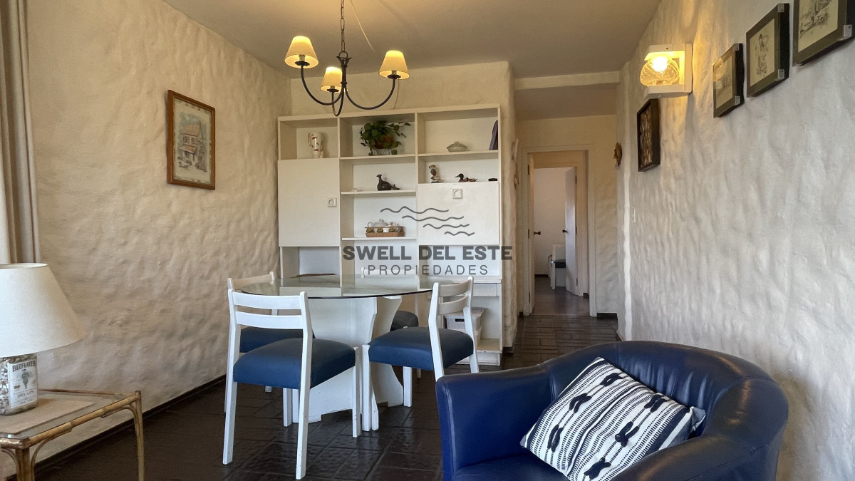 Apartamento ID.83 - Venta de apartamento de dos dormitorios en Playa Mansa, Punta del Este, Uruguay 