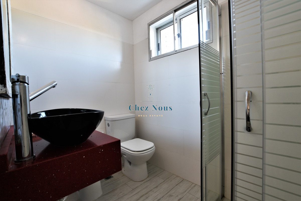 Apartamento ID.675 - Venta de Apartamento 1 dormitorio en Playa Mansa, Punta del Este.