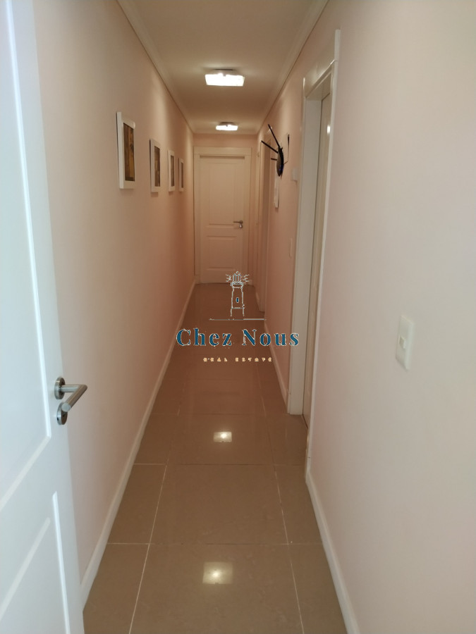 Apartamento ID.215 - Venta de Apartamento 3 dormitorios en Península, Punta del Este.