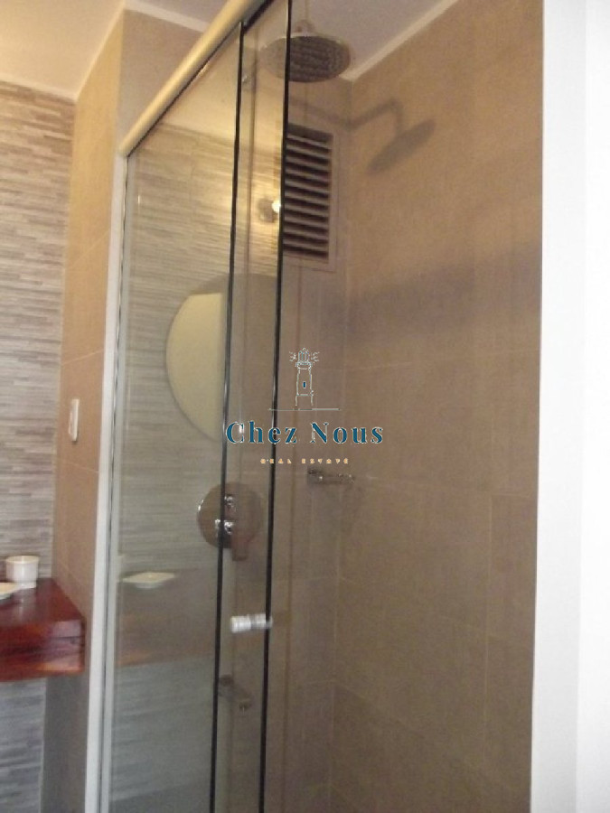 Apartamento ID.216 - Venta apartamento 3 dormitorios, Península, Punta del Este.