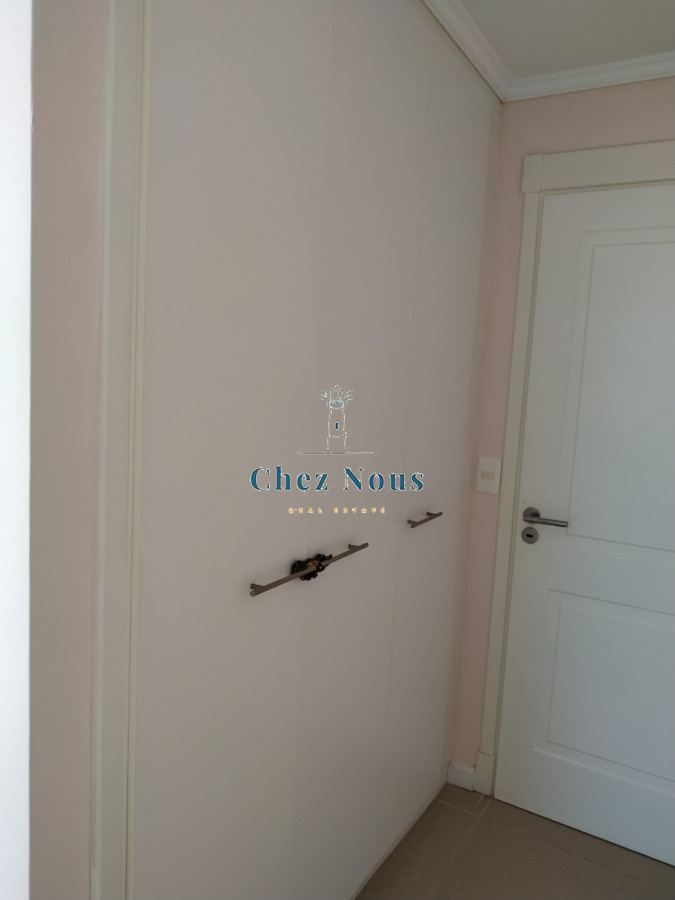 Apartamento ID.215 - Venta de Apartamento 3 dormitorios en Península, Punta del Este.
