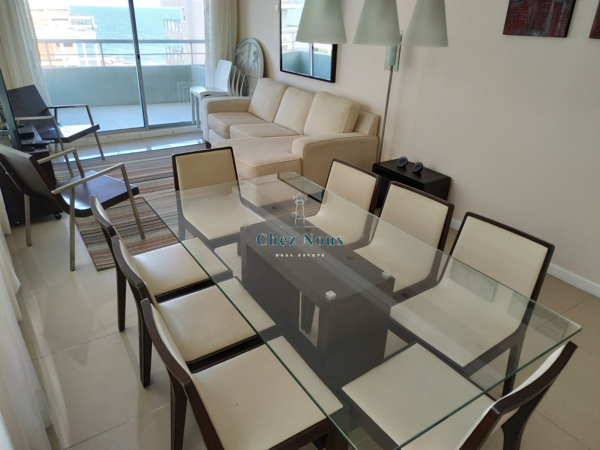 Apartamento ID.215 - Venta de Apartamento 3 dormitorios en Península, Punta del Este.