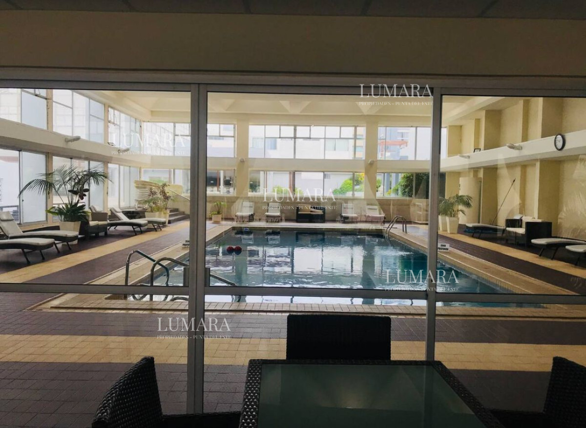 Apartamento ID.213 - Venta de apartamento de 1 dormitorio en La Península, Punta del Este