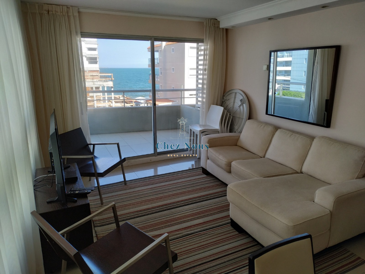 Apartamento ID.215 - Venta de Apartamento 3 dormitorios en Península, Punta del Este.