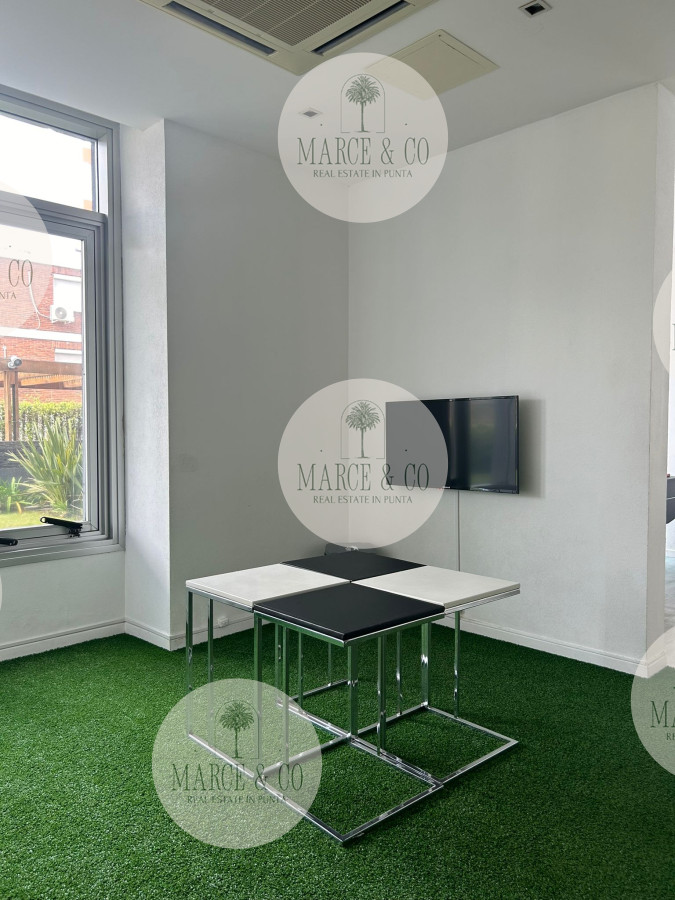 Apartamento ID.880 - Venta de Apartamento en Playa Brava, Punta del Este, Uruguay