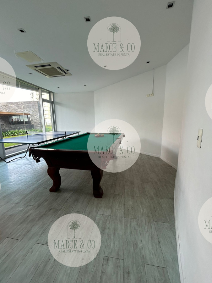 Apartamento ID.880 - Venta de Apartamento en Playa Brava, Punta del Este, Uruguay