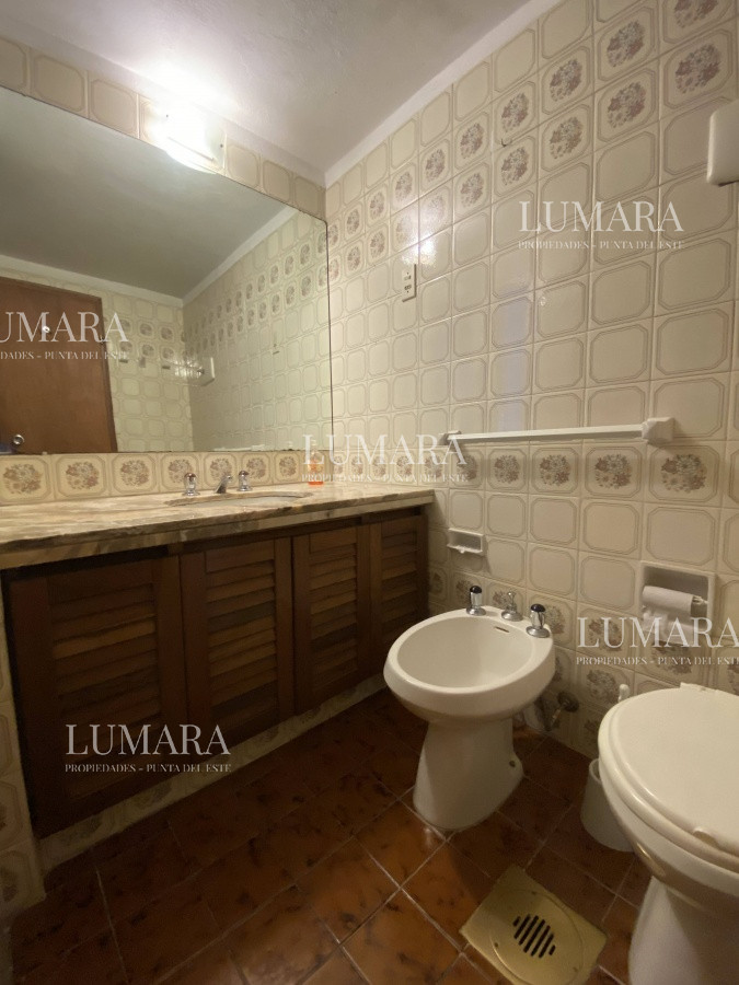 Apartamento ID.1141 - Venta de Apartamento de 3 dormitorios en Roosevelt, Punta del Este