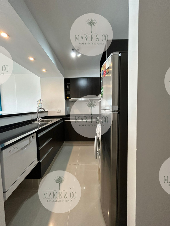 Apartamento ID.880 - Venta de Apartamento en Playa Brava, Punta del Este, Uruguay
