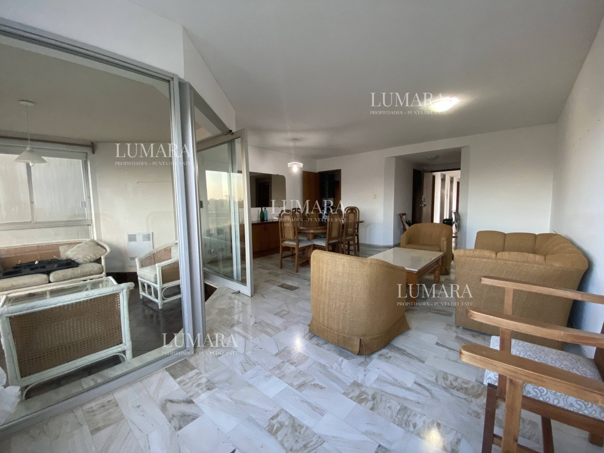 Apartamento ID.1141 - Venta de Apartamento de 3 dormitorios en Roosevelt, Punta del Este