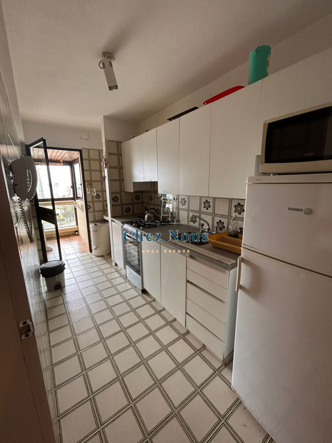 Apartamento ID.233 - Alquiler Invernal y temporada de Apartamento 2 dormitorios en Playa Brava, Punta del Este. 