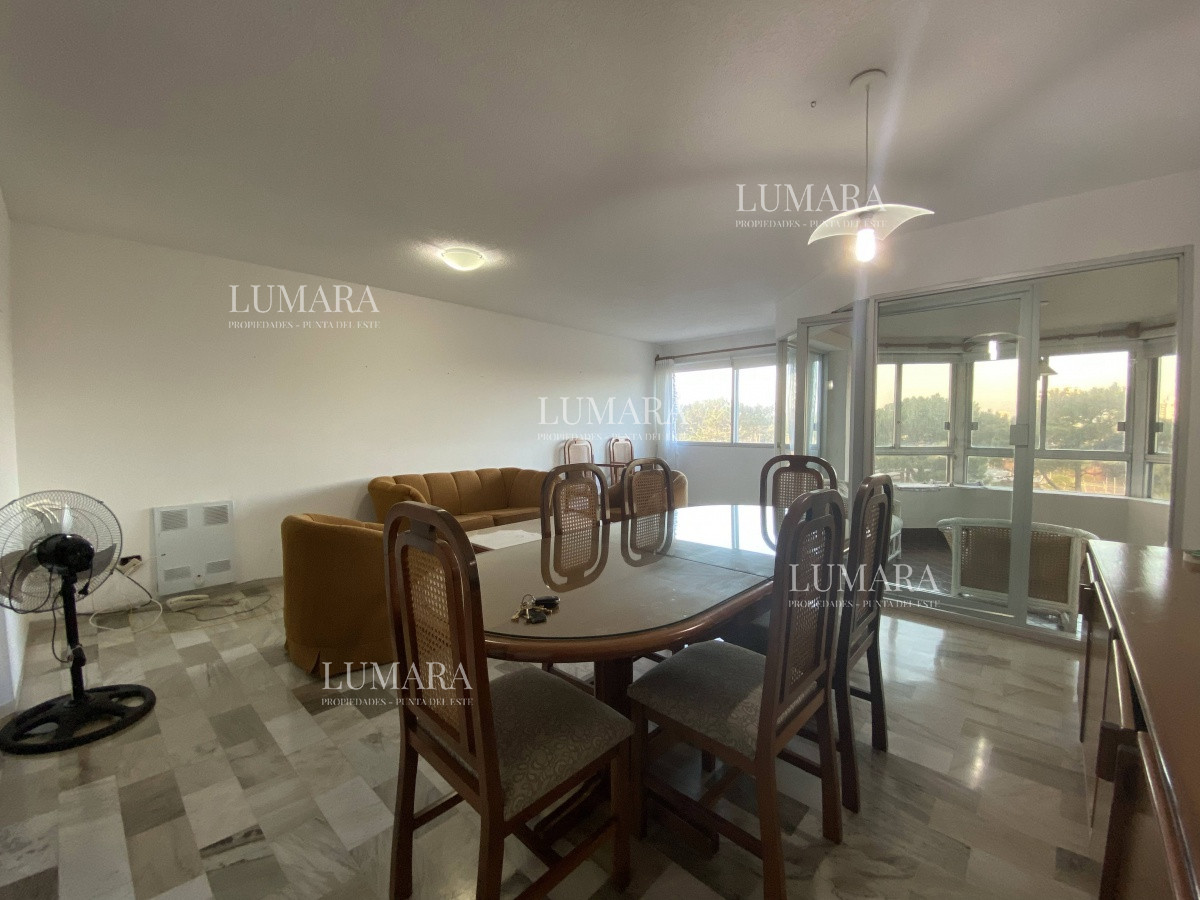 Apartamento ID.1141 - Venta de Apartamento de 3 dormitorios en Roosevelt, Punta del Este
