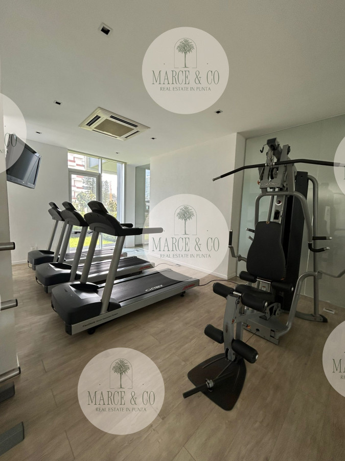Apartamento ID.880 - Venta de Apartamento en Playa Brava, Punta del Este, Uruguay