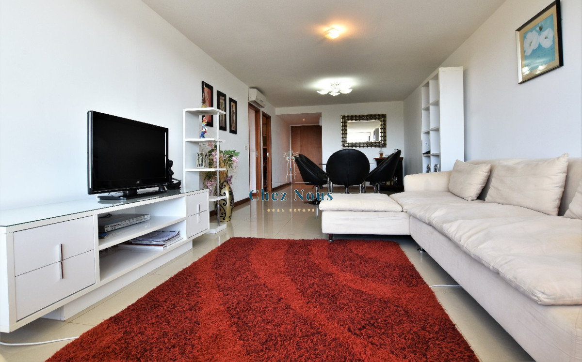 Apartamento ID.211 - Venta de Apartamento 3 dormitorios en Roosevelt, Punta del Este.