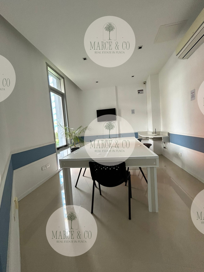 Apartamento ID.880 - Venta de Apartamento en Playa Brava, Punta del Este, Uruguay
