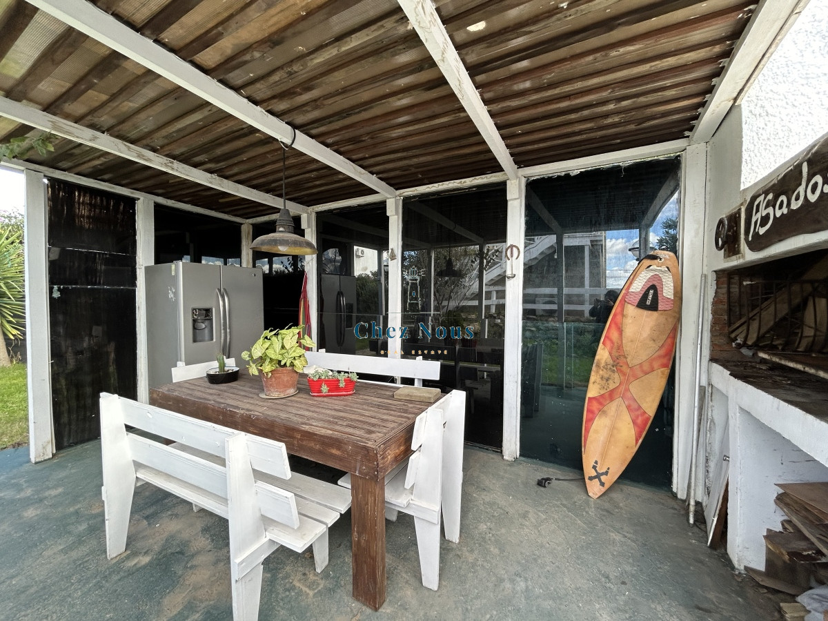 Casa ID.260 - Alquiler anual de casa de 3 dormitorios en Balneario Buenos Aires 