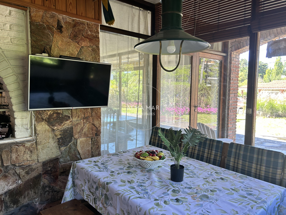 Casa ID.447 - Alquiler de Temporada de casa de 3 dormitorios en Punta del Este, Uruguay