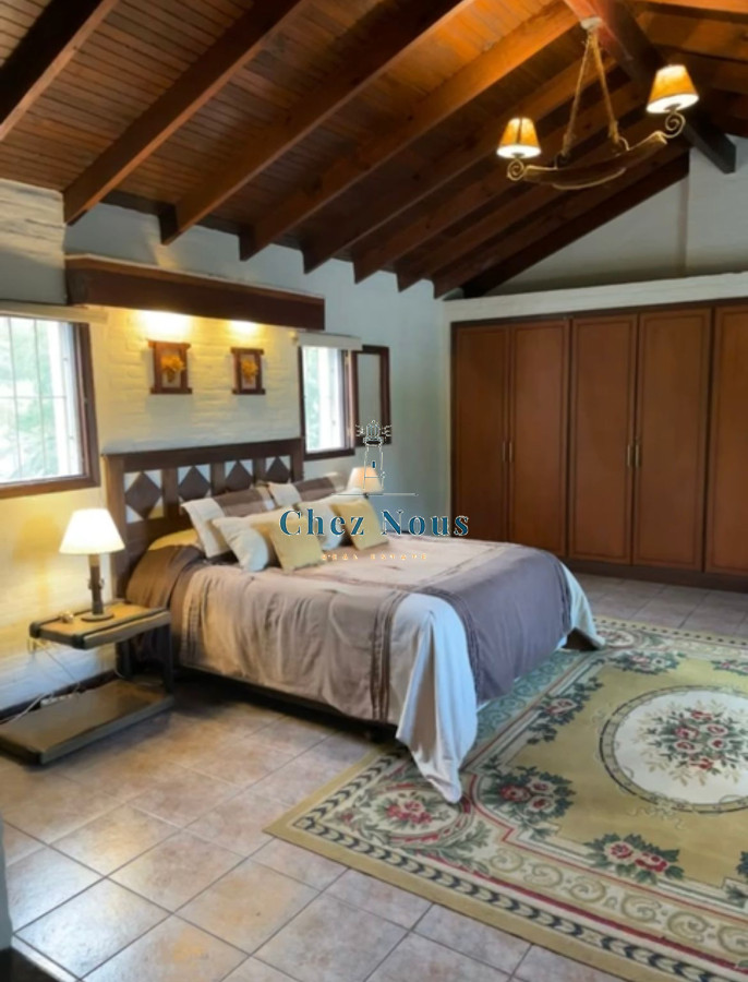 Casa ID.724 - Venta de casa de 4 dormitorios en Beverly Hills, Punta del Este
