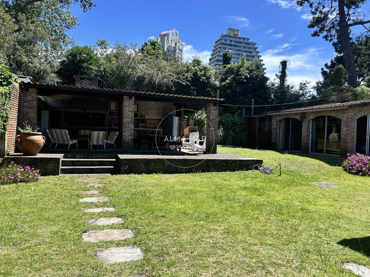 Casa ID.447 - Alquiler de Temporada de casa de 3 dormitorios en Punta del Este, Uruguay