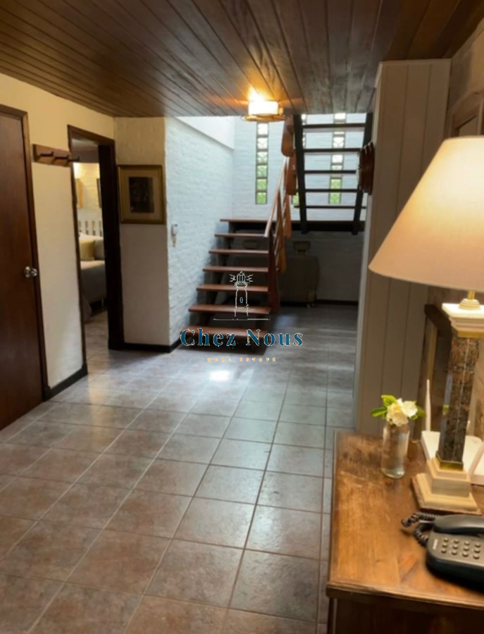 Casa ID.724 - Venta de casa de 4 dormitorios en Beverly Hills, Punta del Este