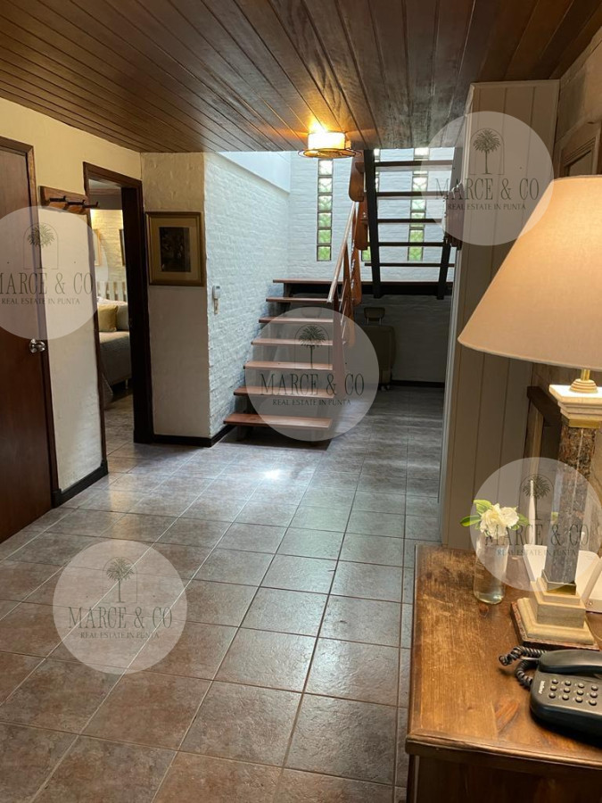 Casa ID.724 - Venta de casa de 4 dormitorios en Beverly Hills, Punta del Este