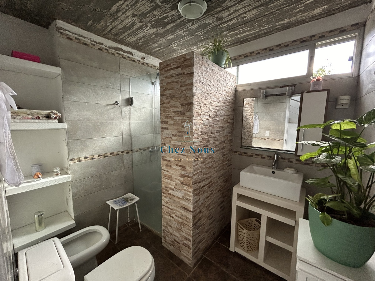 Casa ID.260 - Alquiler anual de casa de 3 dormitorios en Balneario Buenos Aires 
