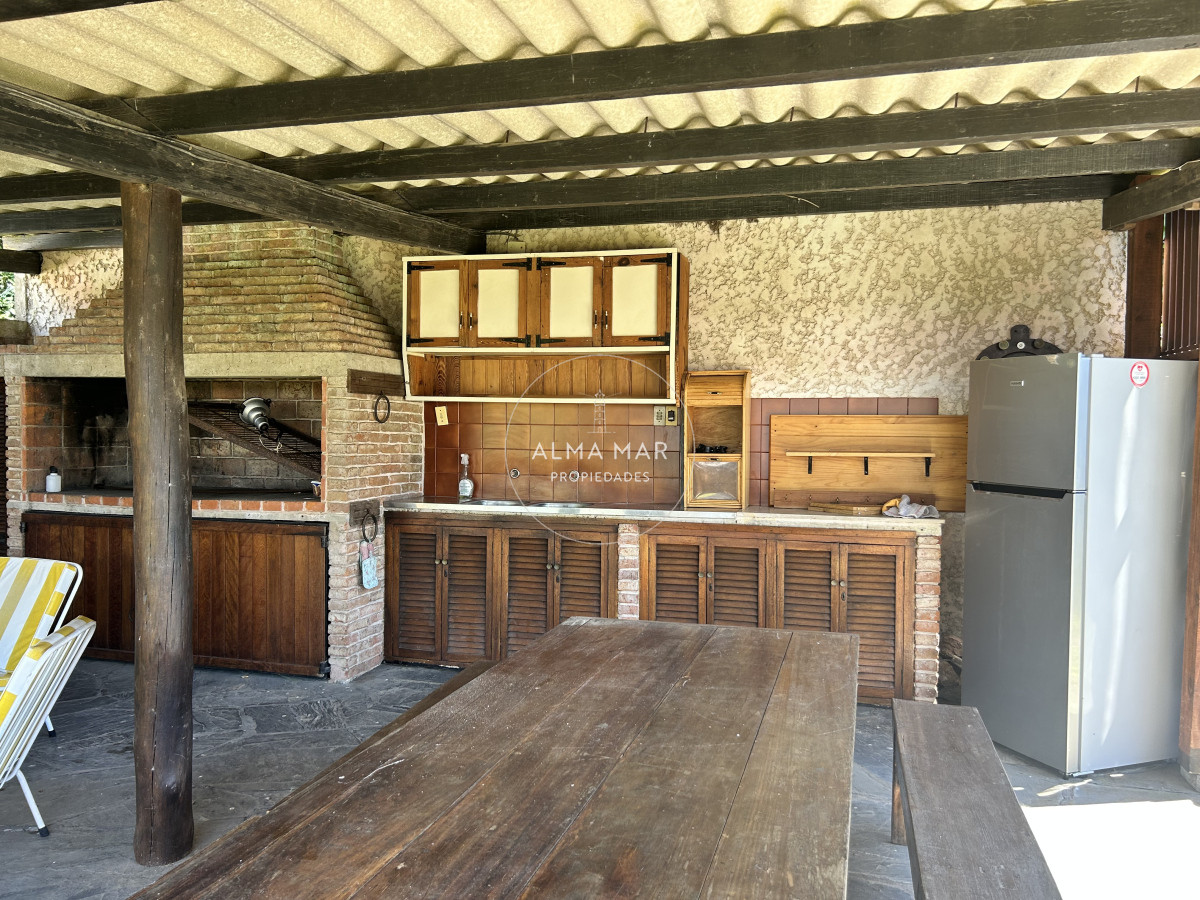 Casa ID.447 - Alquiler de Temporada de casa de 3 dormitorios en Punta del Este, Uruguay