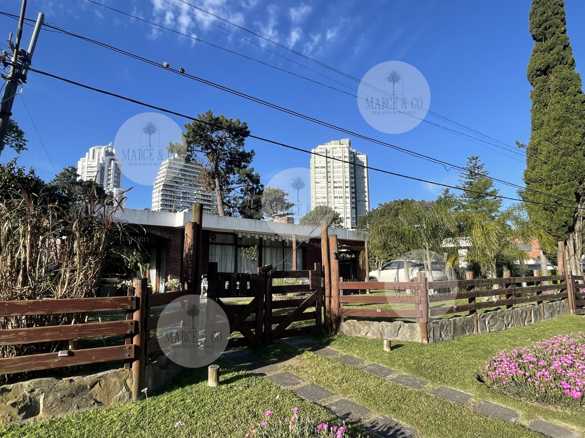 Casa ID.447 - Alquiler de Temporada de casa de 3 dormitorios en Punta del Este, Uruguay