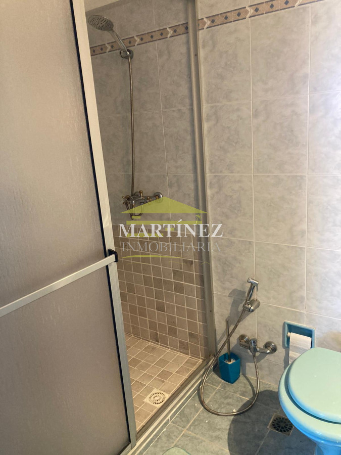 Apartamento ID.42 - Alquiler temporario de Apartamento de 4 dormitorios en Playa Mansa, Punta del Este
