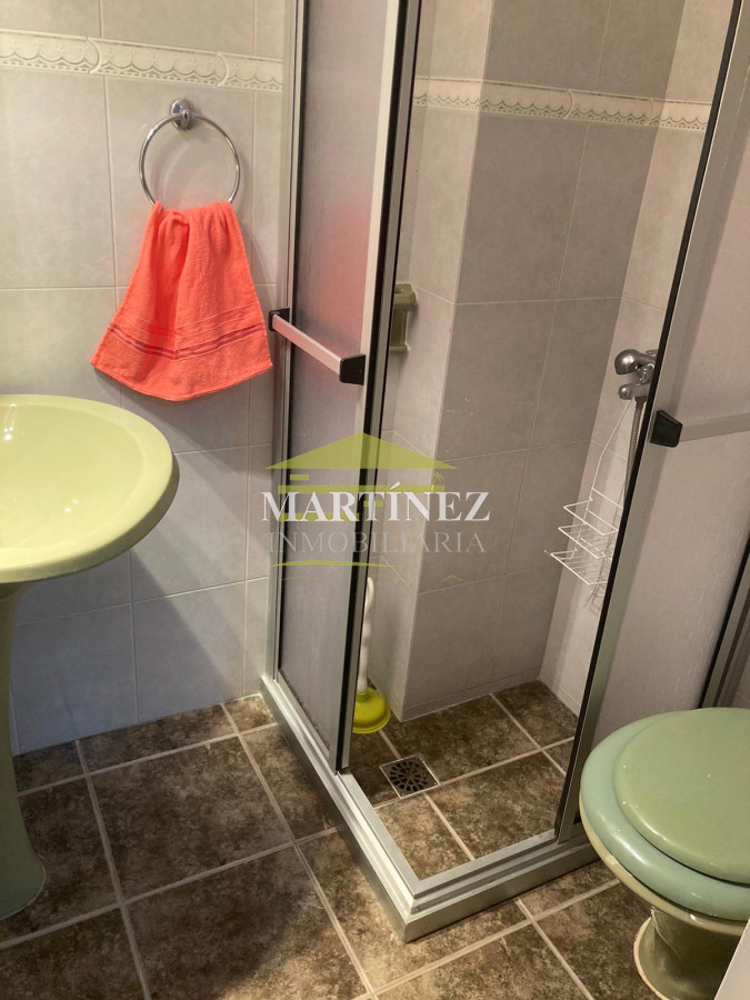 Apartamento ID.42 - Alquiler temporario de Apartamento de 4 dormitorios en Playa Mansa, Punta del Este