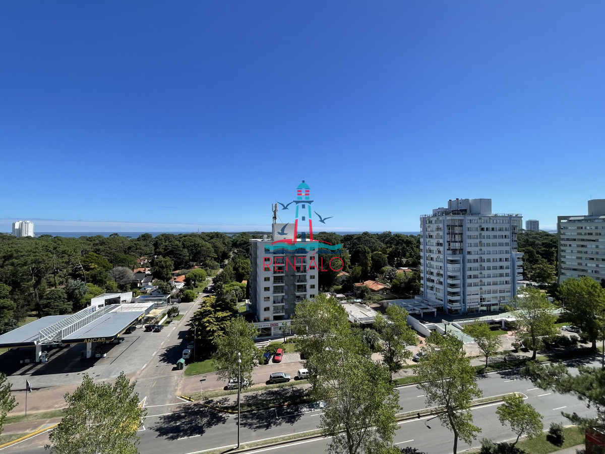 Apartamento ID.357 - Apartamento en Punta del este de 3 dormitorios en venta 
