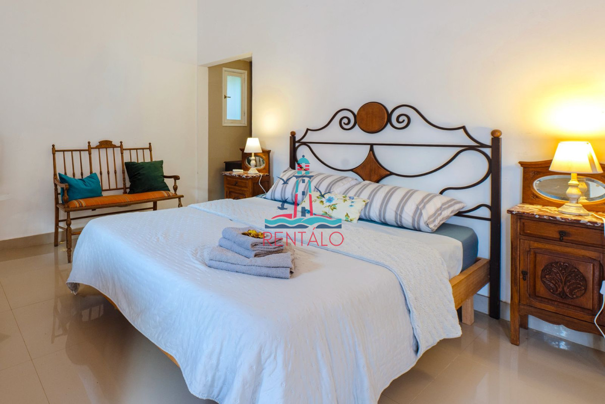Casa ID.240 - Casa en venta 5 dormitorios en Punta del este Rincon del Indio
