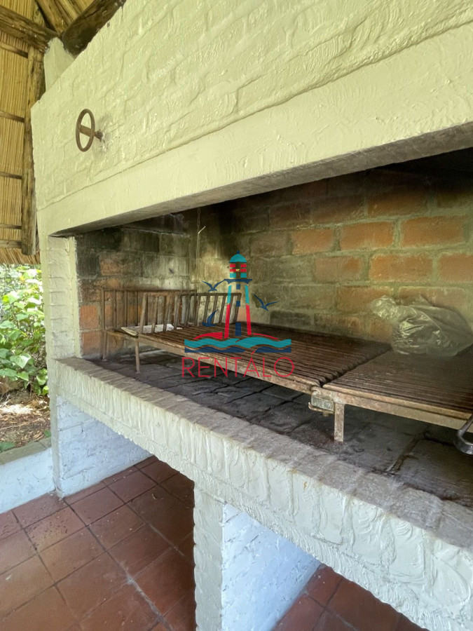 Casa ID.625 - Alquiler de casa en punta del este de 3 dormitorios a una cuadra de la playa