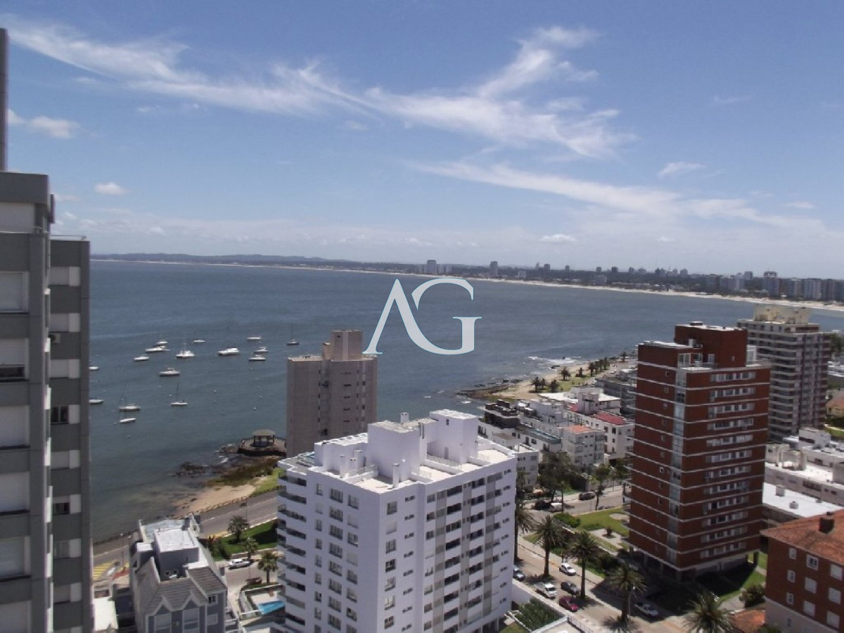 Apartamento ID.72 - Venta apartamento 3 dormitorios, Península, Punta del Este.