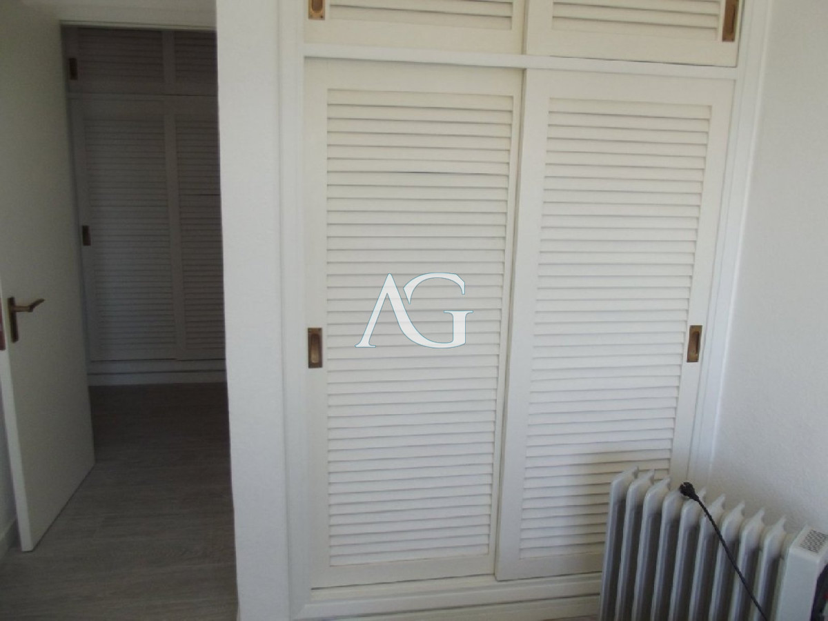 Apartamento ID.72 - Venta apartamento 3 dormitorios, Península, Punta del Este.