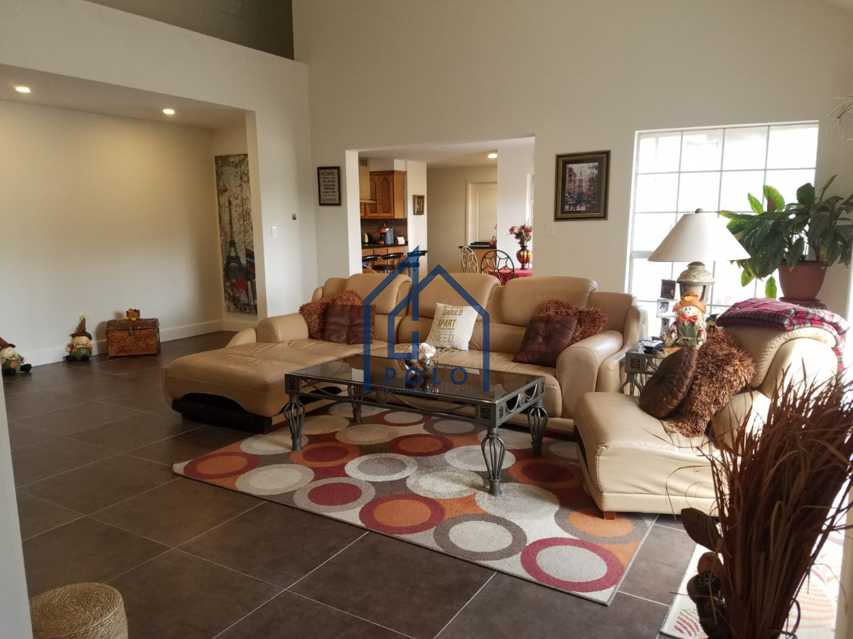 Casa ID.26 - Venta de Casa, en Cumbres de Carrasco