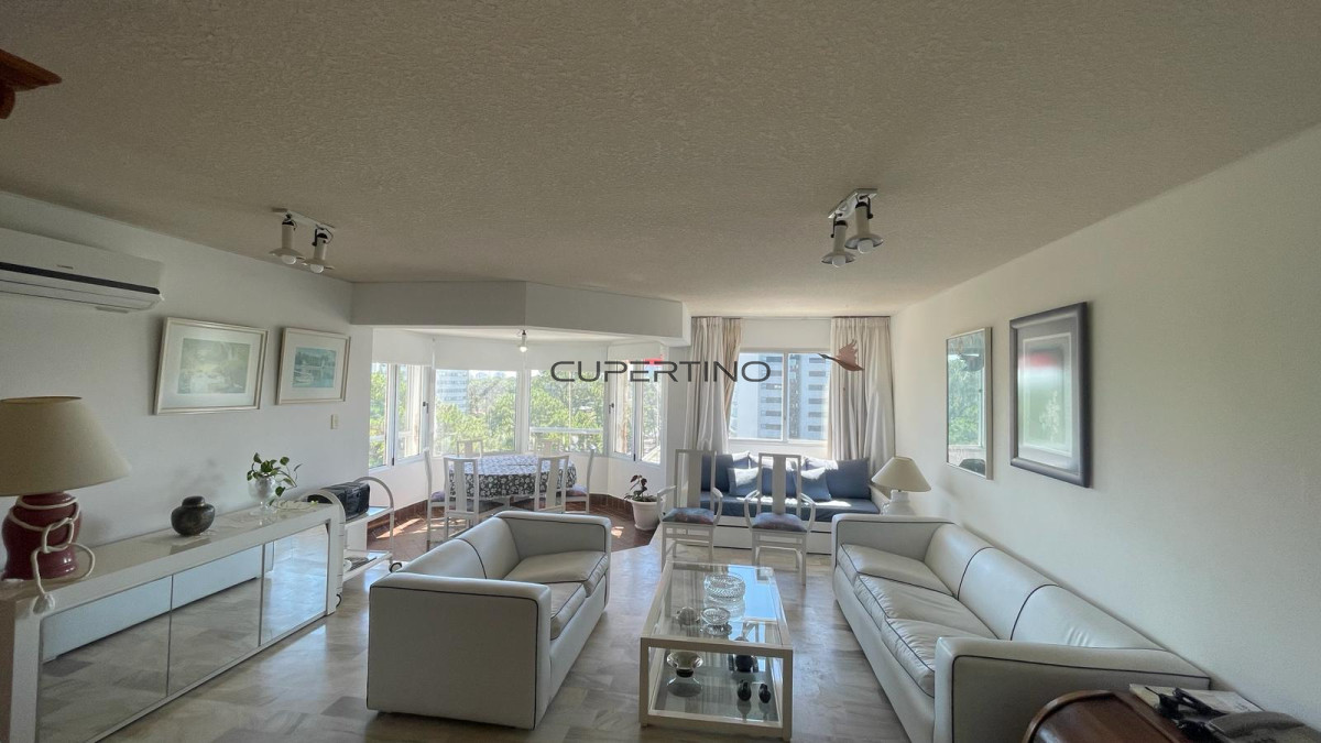 Apartamento ID.1432 - Venta de apartamento 3 dormitorios en Roosevelt, Punta del Este.