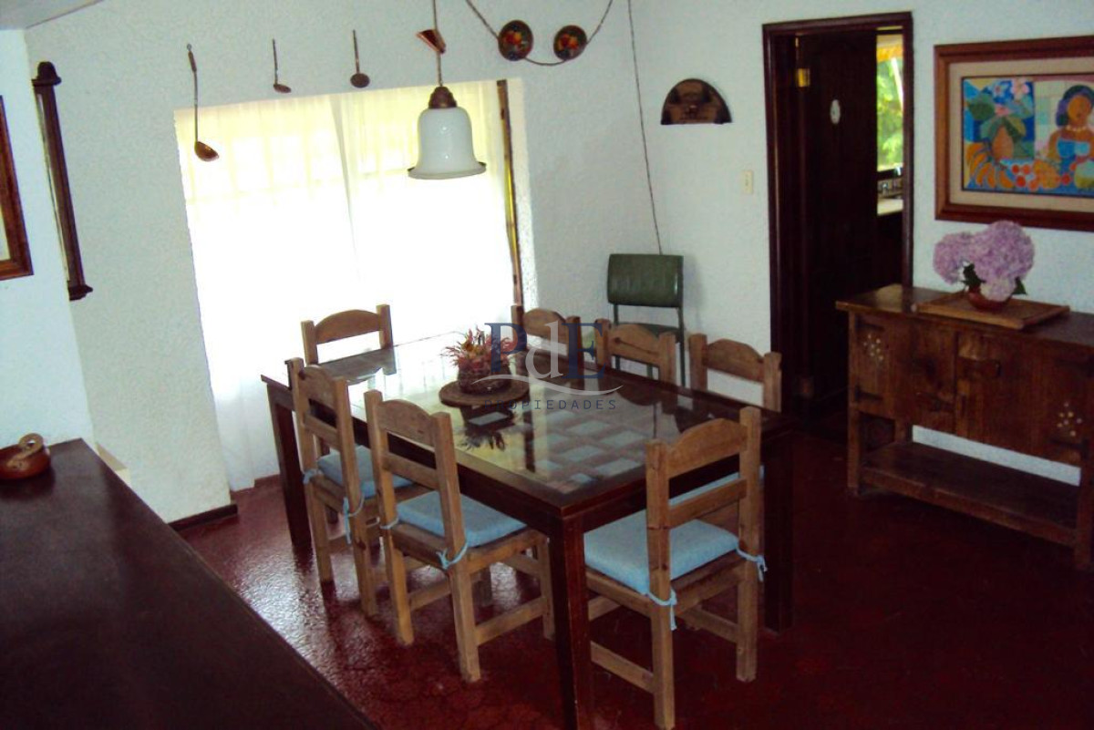 Casa de 5 dormitorios en Marly, Punta del Este. - Imagen 3