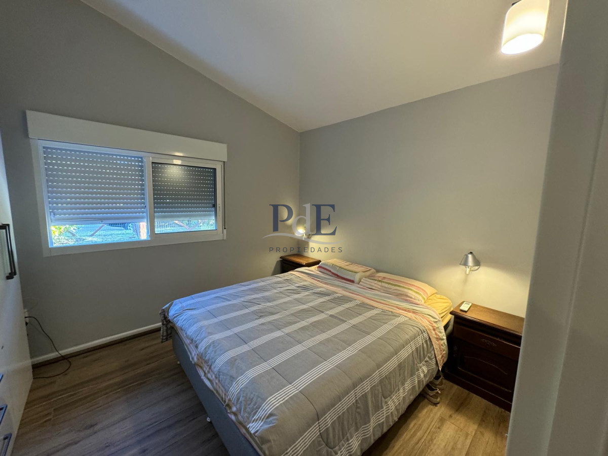 Casa ubicada en Playa Mansa, 3 dormitorios. Parada 13. - Imagen 11