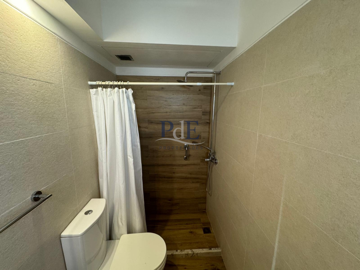 Casa ubicada en Playa Mansa, 3 dormitorios. Parada 13. - Imagen 30