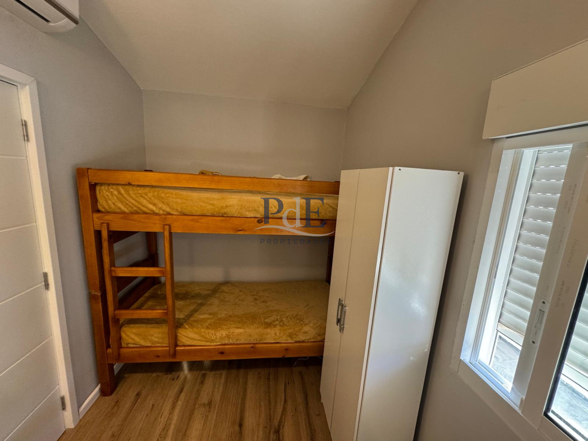 Casa ubicada en Playa Mansa, 3 dormitorios. Parada 13. - Imagen 21