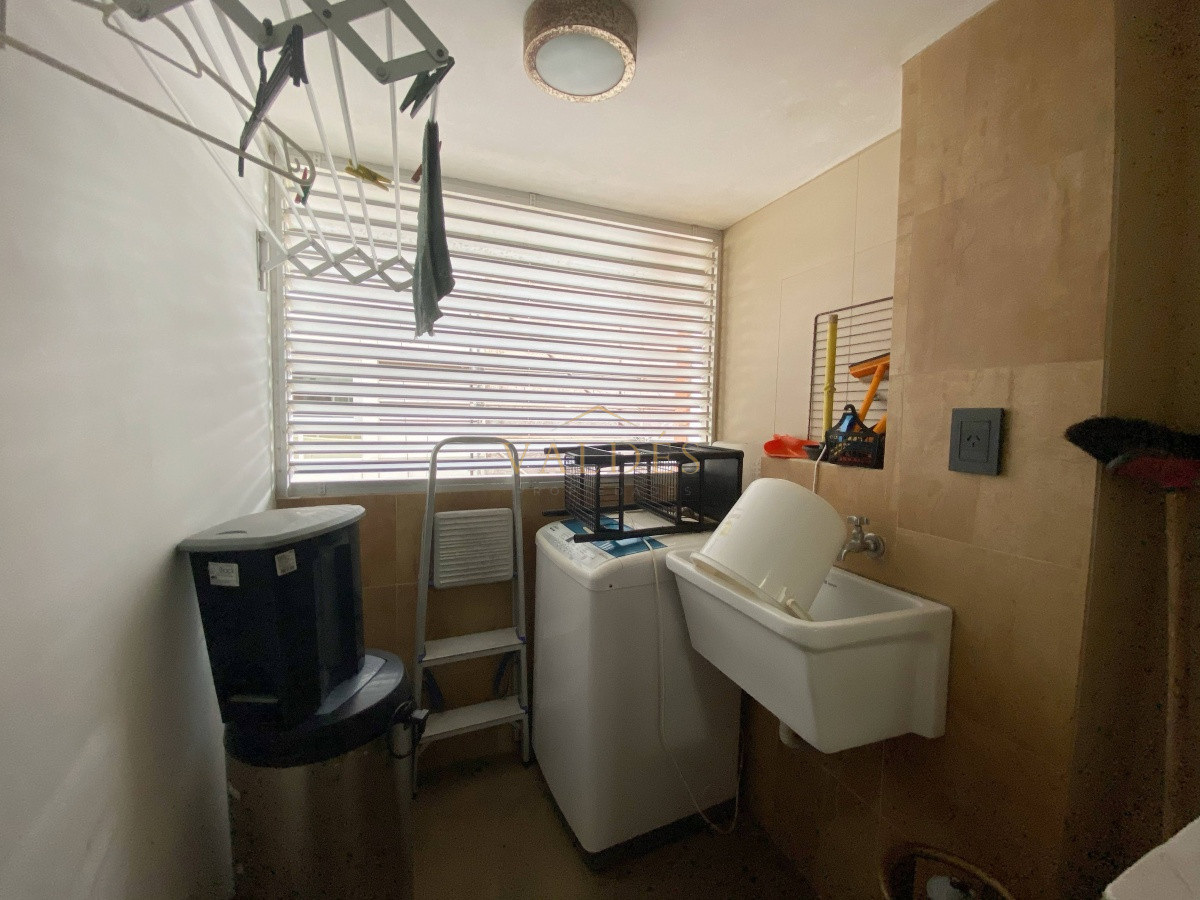 Apartamento ID.3527 - Venta de Apartamento 2 dormitorios en Playa Mansa, Punta del Este.